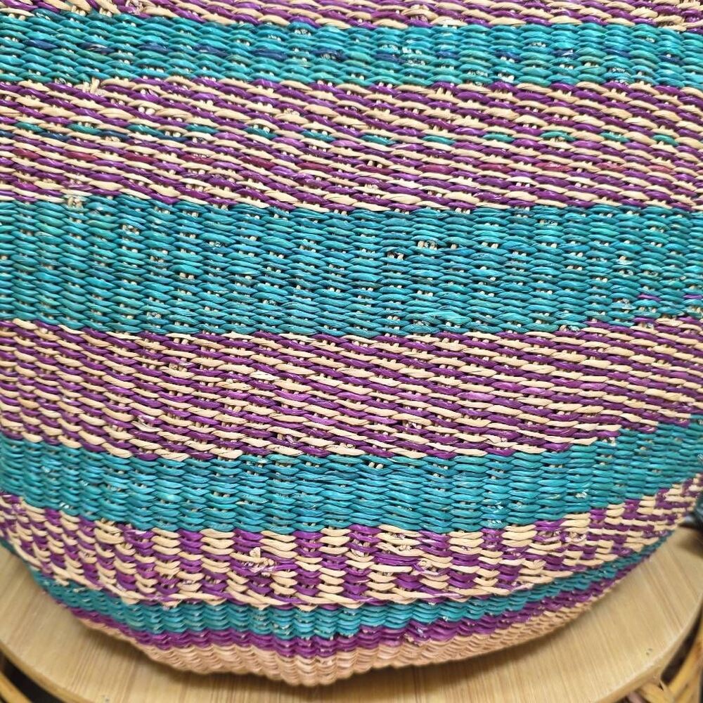 Large Handwoven Bolga Farmers Market Basket | Fair Trade Woven Tote - Picture 2 of 13